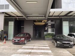 revv photo thumbnail #6